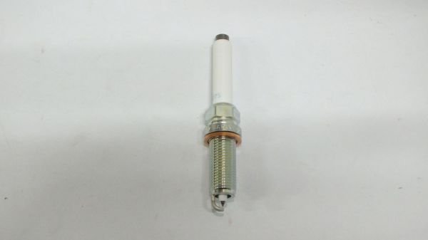 SILZKFR8D7S ATEŞLEME BUJİSİ