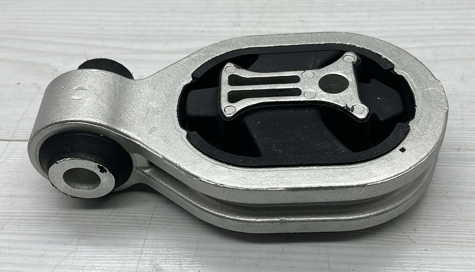 MOTOR TAKOZU JUKE 10-16 1,5 DIZEL SOL