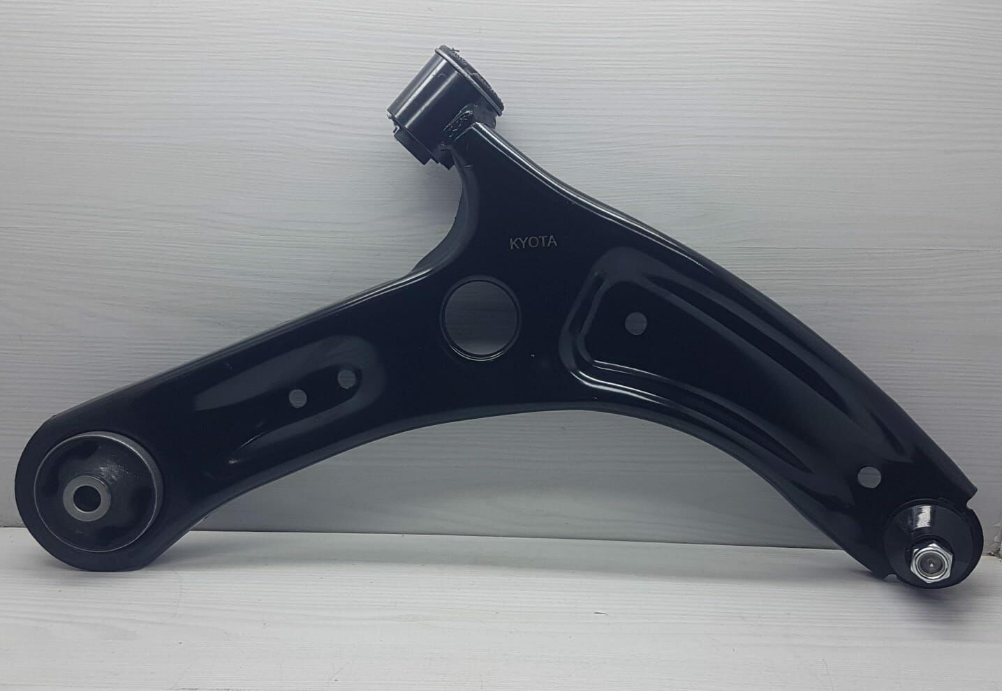 salıncak i20 Sağ 2015- alt tabla rotil beşik 54501-c8000