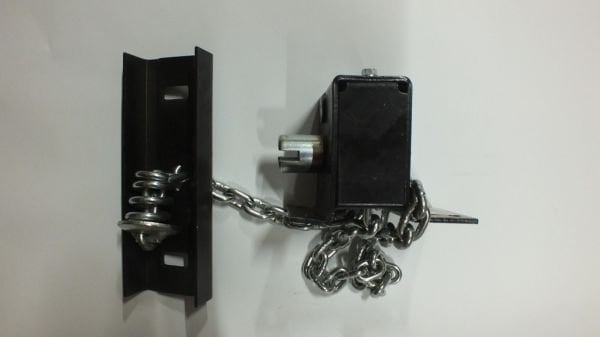 ISUZU NPR66 / NPR59 STEPNE TAŞIYICI