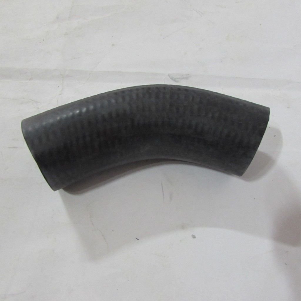 İ20 1.4 DİZEL 09-12 RADYATOR ÜST HORTUMU