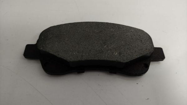 Balata Ön Avensis 03-08/Verso