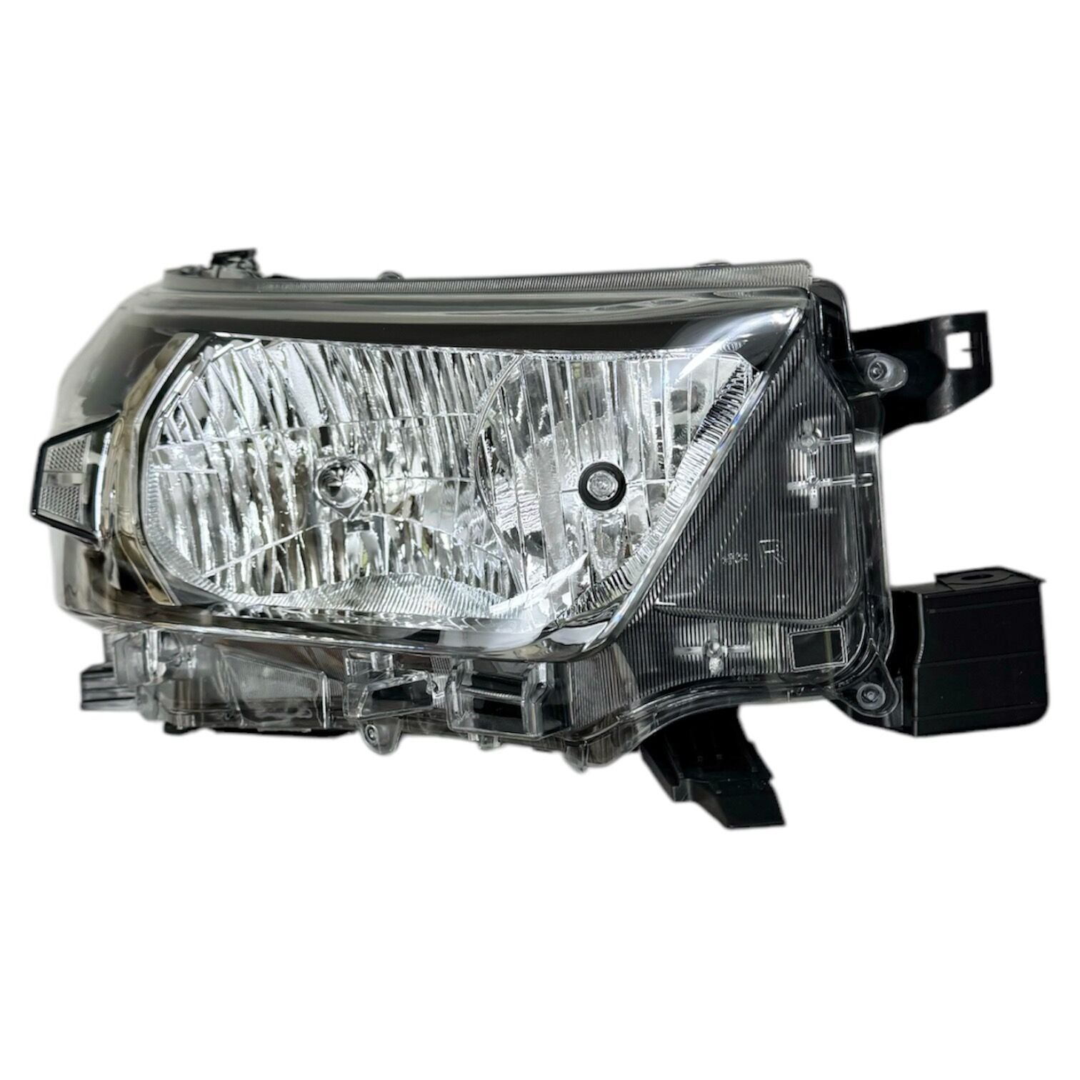 FAR HILUX REVO 21-24 RH (MERCEKSİZ/MOTORLU)