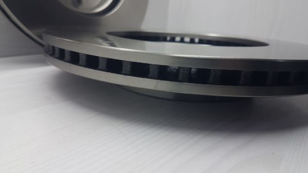 corolla/aurıs benzinli ön fren diski 275mm.2007-