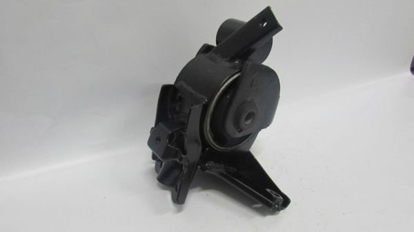 ELANTRA 2001-2006 MOTOR KULAĞI ÖN SOL OTOMATİK