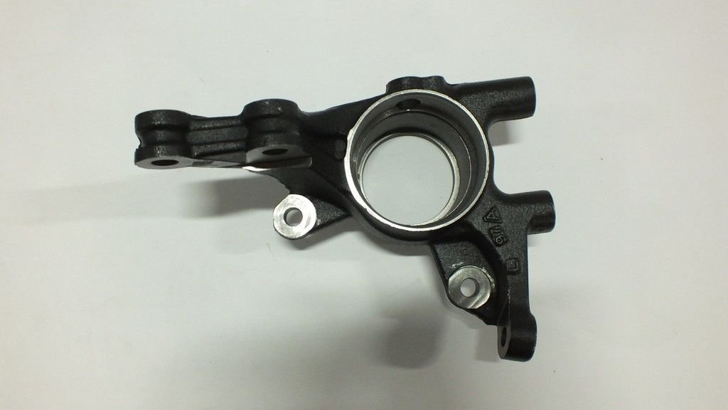 İ30 07-11 / CEED 08-12 AKS TAŞIYICI ÖN SOL ABSLİ