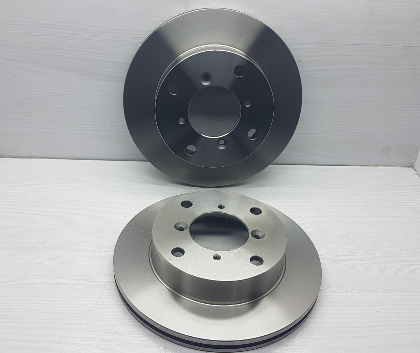 DISK ÖN SWIFT 88-01 ALTO 00- 231MM