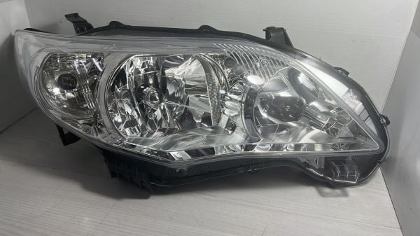 Far Corolla Sağ 10-