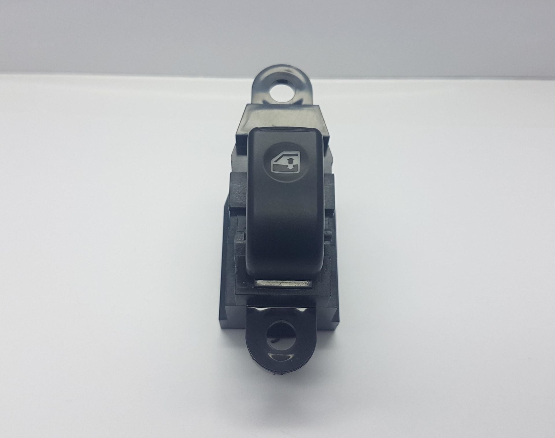 Cam dügme Swift 1990-2003 Sağ Ön