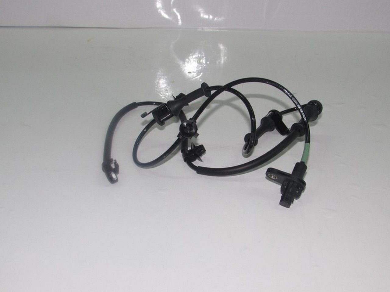 ELANTRA 11- ABS SENSÖRÜ ÖN SOL