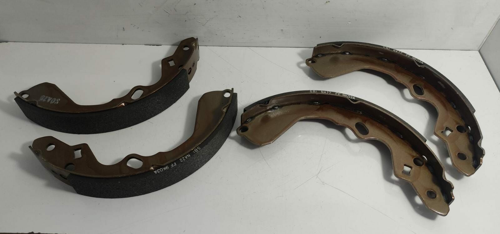 Balata Arka Carens 99-06/Clarus 95-00 Kampana