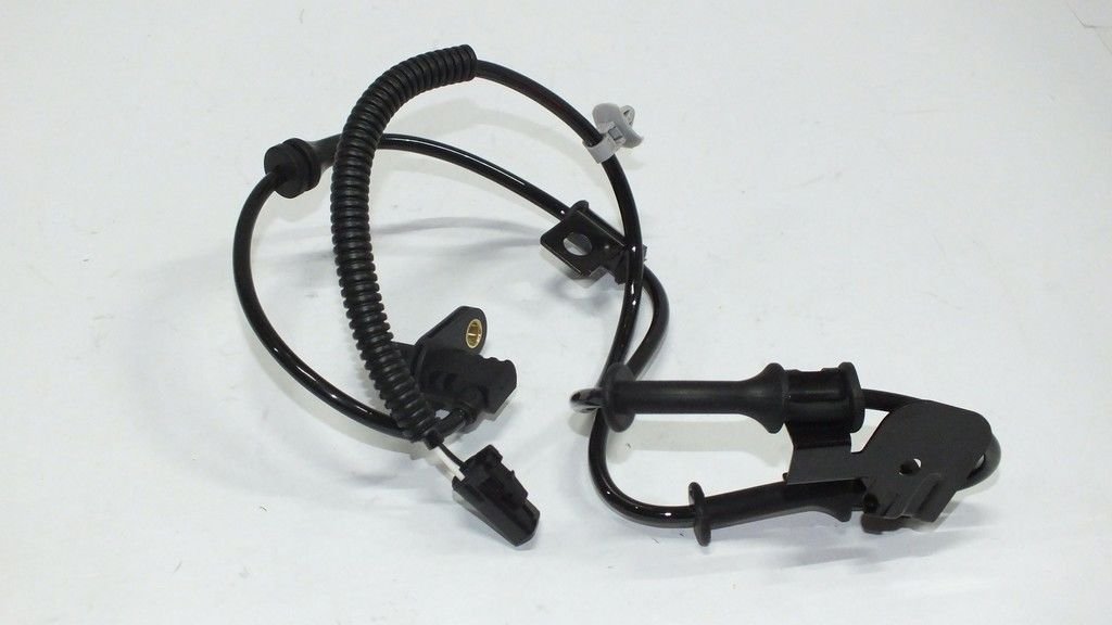 ACCENT BLUE / ELANTRA 11-18 / CEED / I-30 07-11 / RIO 12- ABS SENSÖRÜ ÖN SOL