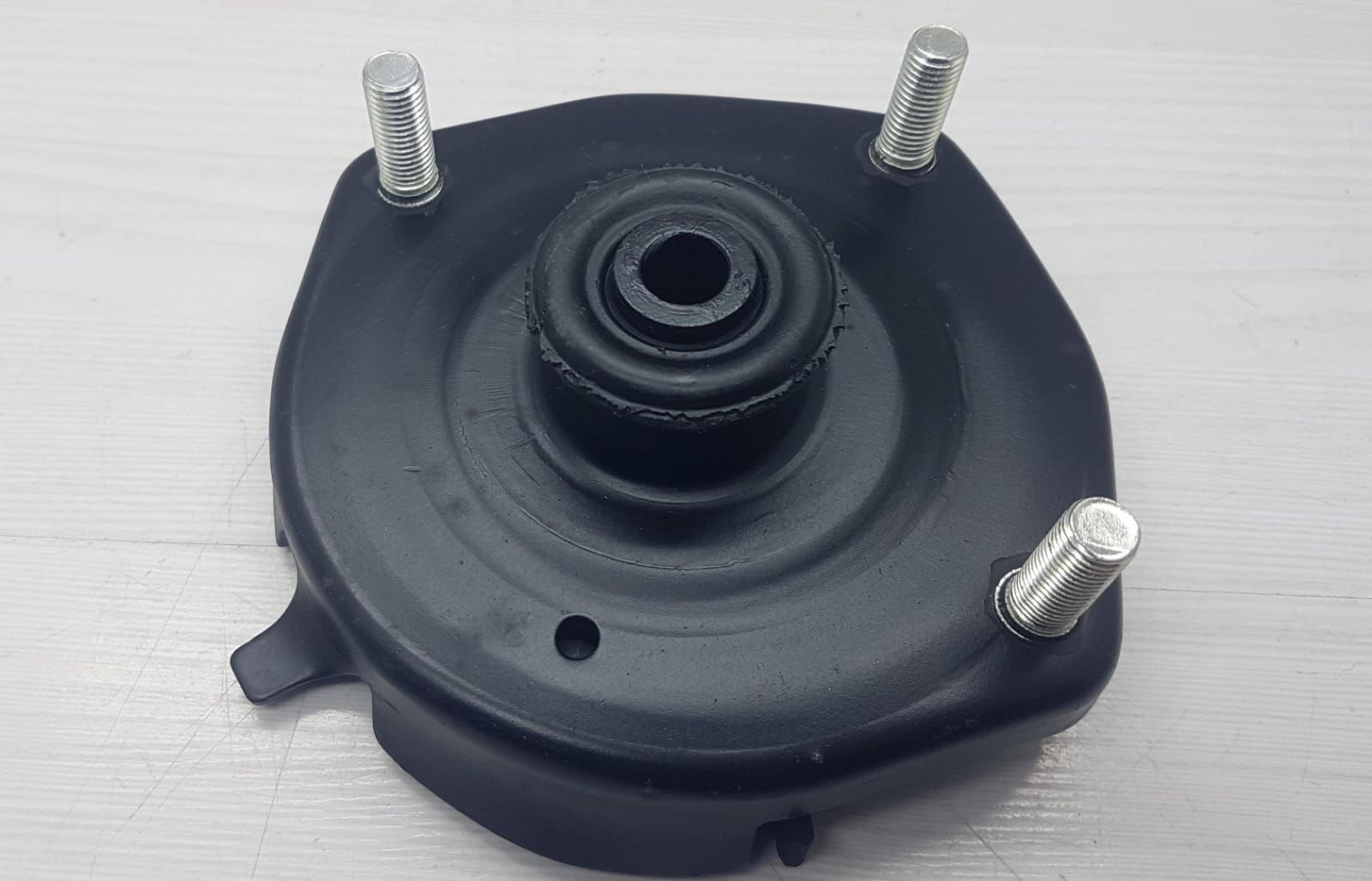 Amortisör Takozu 323 99- Arka Sol