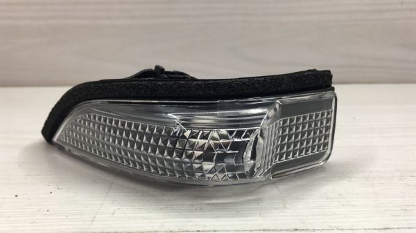 Ayna Sinyali Yaris 13-18 Sol