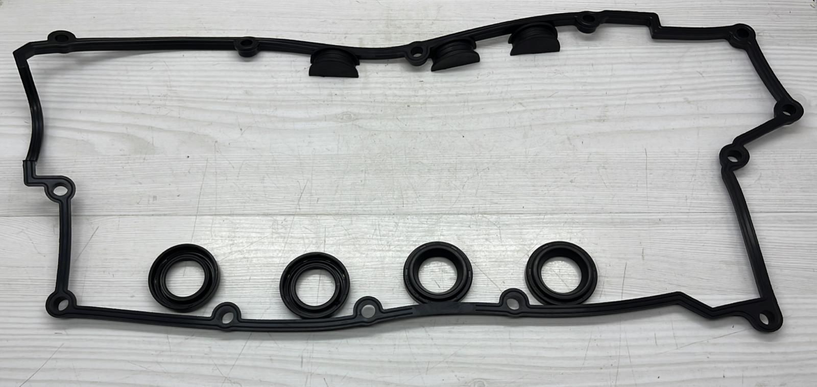 ÜST KAPAK CONTA ELANTRA 96-00 SET