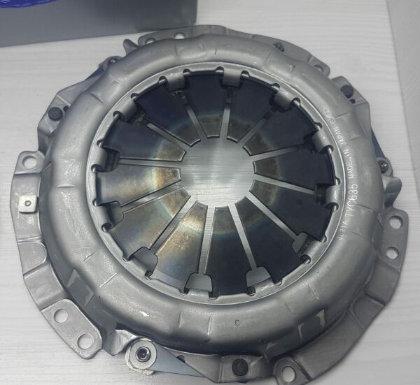 DEBRIYAJ SETI COROLLA 04- /06- D4D MANUEL