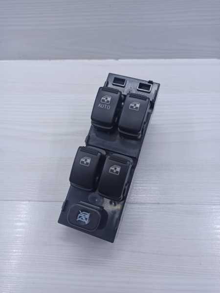 Cam dügme getz Sol 03-06