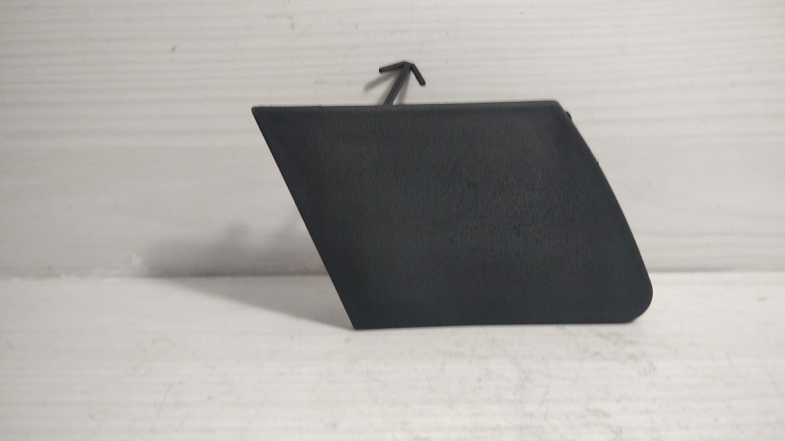 Çeki Demir kapağı Ön Yaris 12-14 Alt