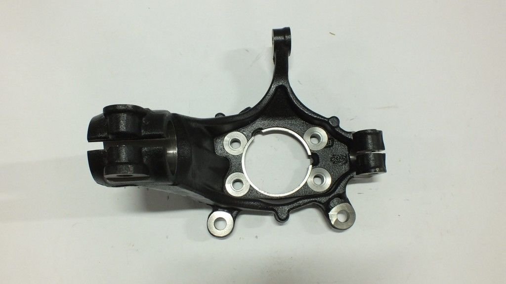 QASHQAI 14- / XTRAIL 14-> / KADJAR 15- AKS TAŞIYICI ÖN SAĞ