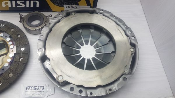 Debriyaj Seti Yaris 99-10 1.3 2Szfe Fransiz (31210-0D030/31230-52010)