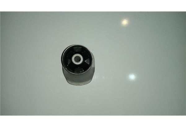 BURÇ DİNGİL COROLLA 02-06/VERSO 04-09 ARKA