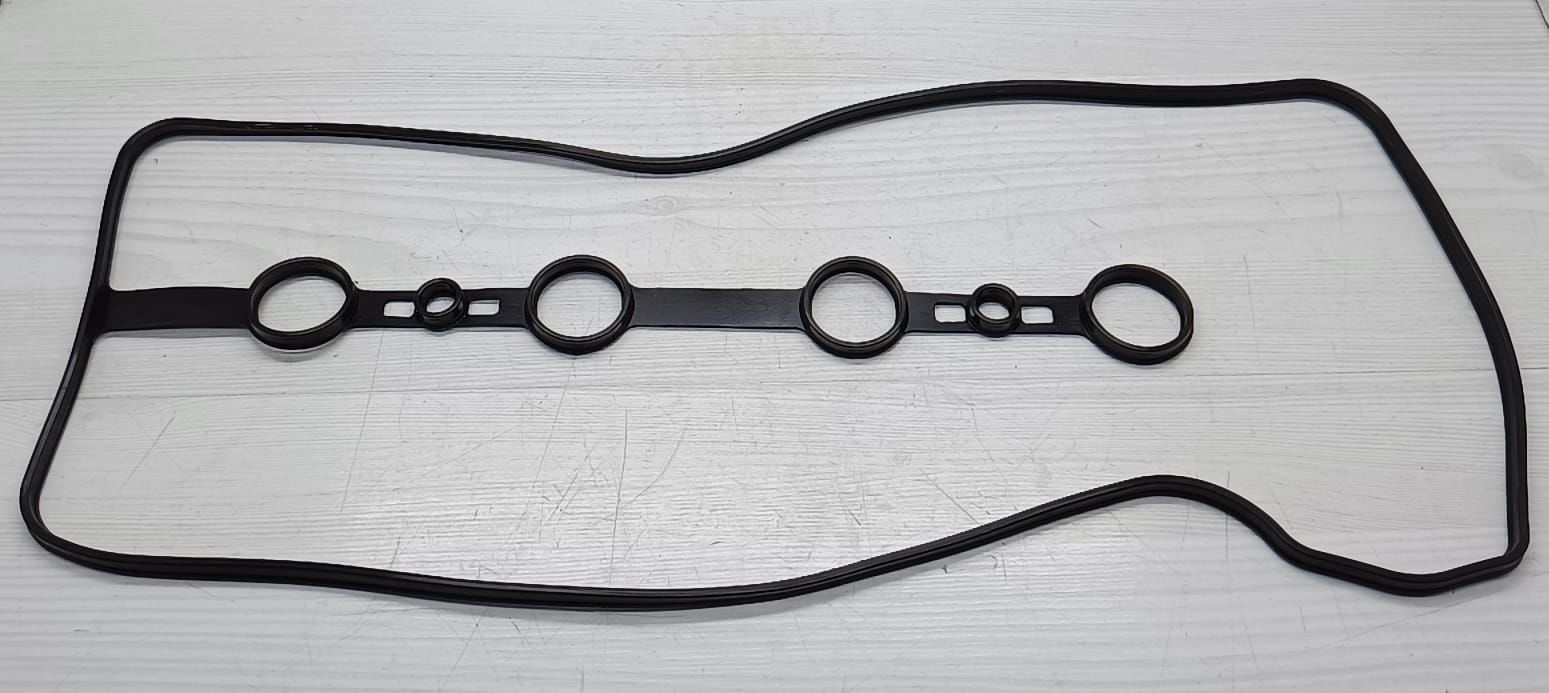 Üst Kapak Conta Avensis 2003-2008 2.0 /Rav4 2001-2010