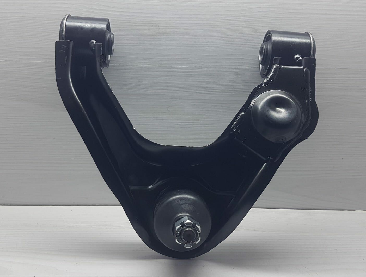 salıncak D22 Sol 4X2 1998-2006 Üst TABLA BEŞİK ROTİL