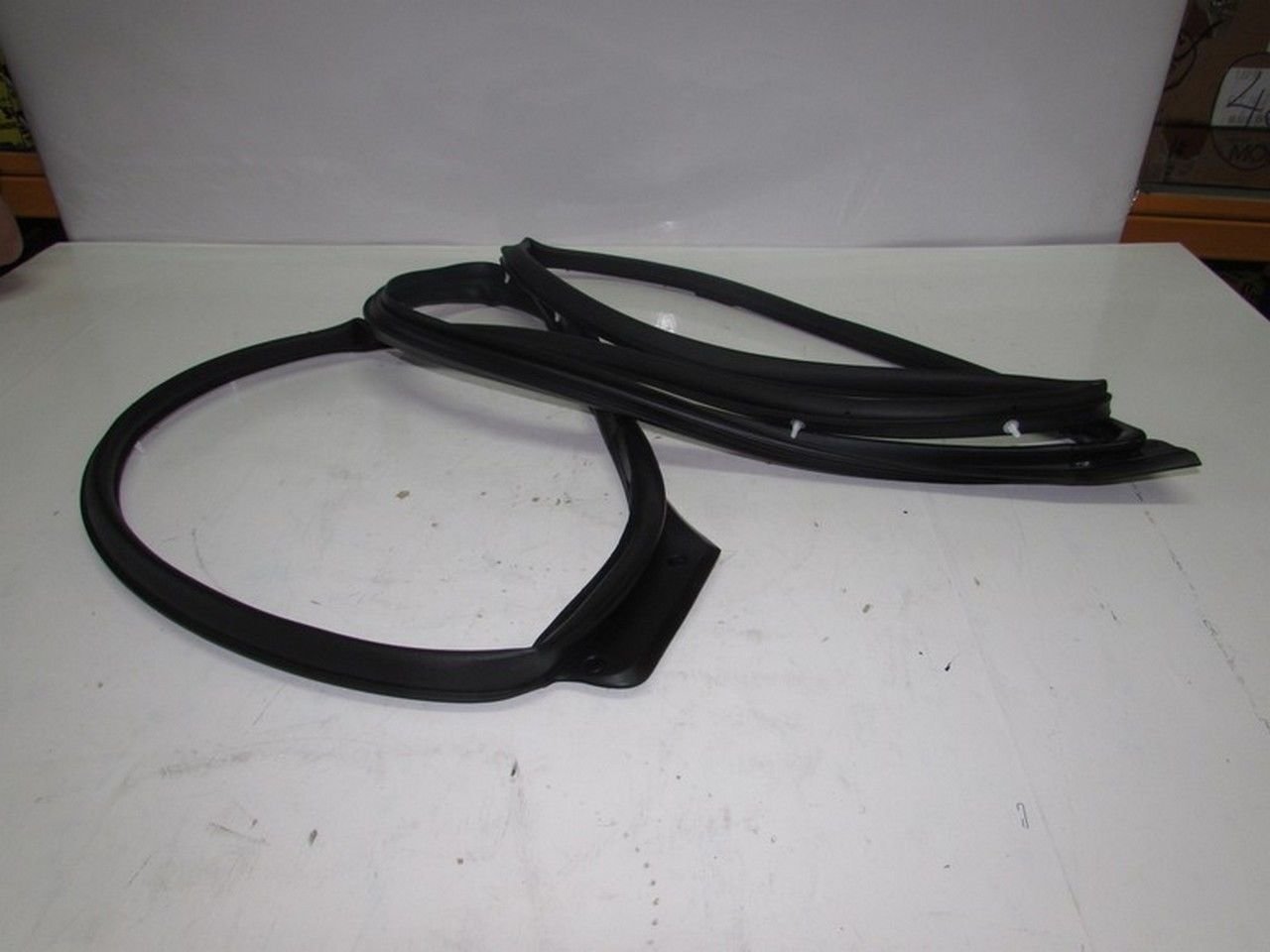 BLUE 11- ÖN KAPI ÇEVRE FİTİLİ SOL