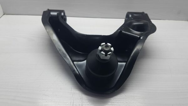 salıncak D22 Sol 4X2 1998-2006 Üst TABLA BEŞİK ROTİL