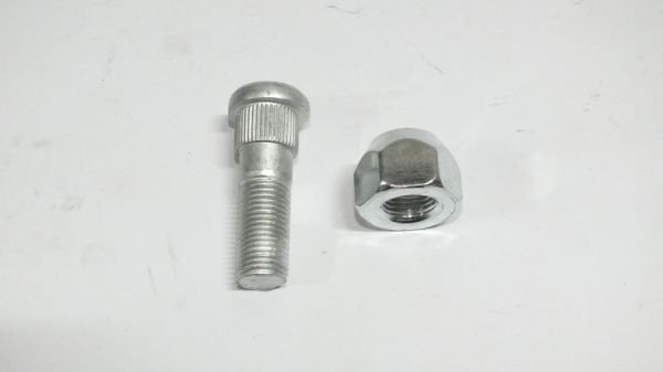 SKYSTAR 03- YD25 4X4 BİJON SOMUN+SAPLAMA KOMPLE ÖN -ARKA AÇIK SOMUNLU