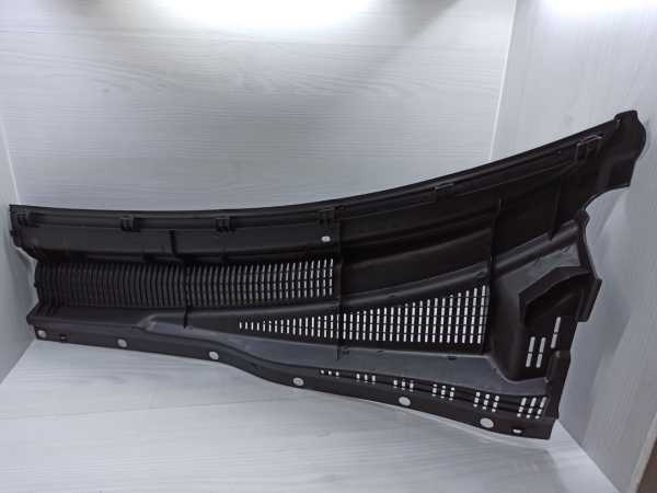 Cam ızgarası getz Sağ 06- Defolu Köse Kirik