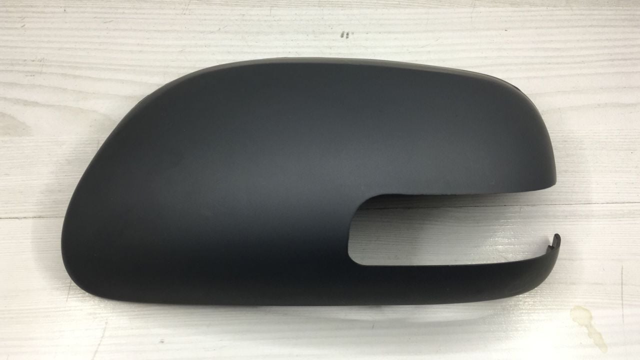 Ayna kapağı Auris 11-13 Sinyalli Sol