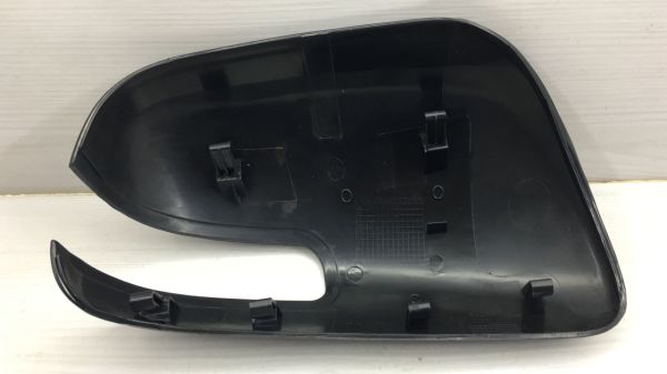 Ayna kapağı Auris 11-13 Sinyalli Sol