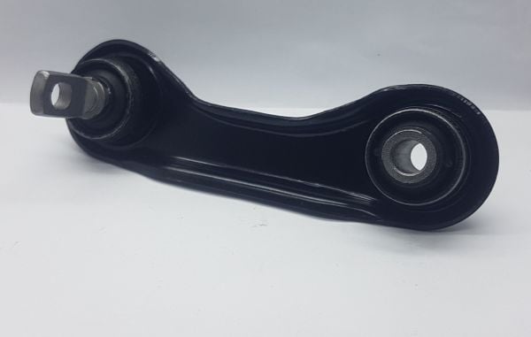 Denge Kolu Carisma Arka Alt Kısa Sağ