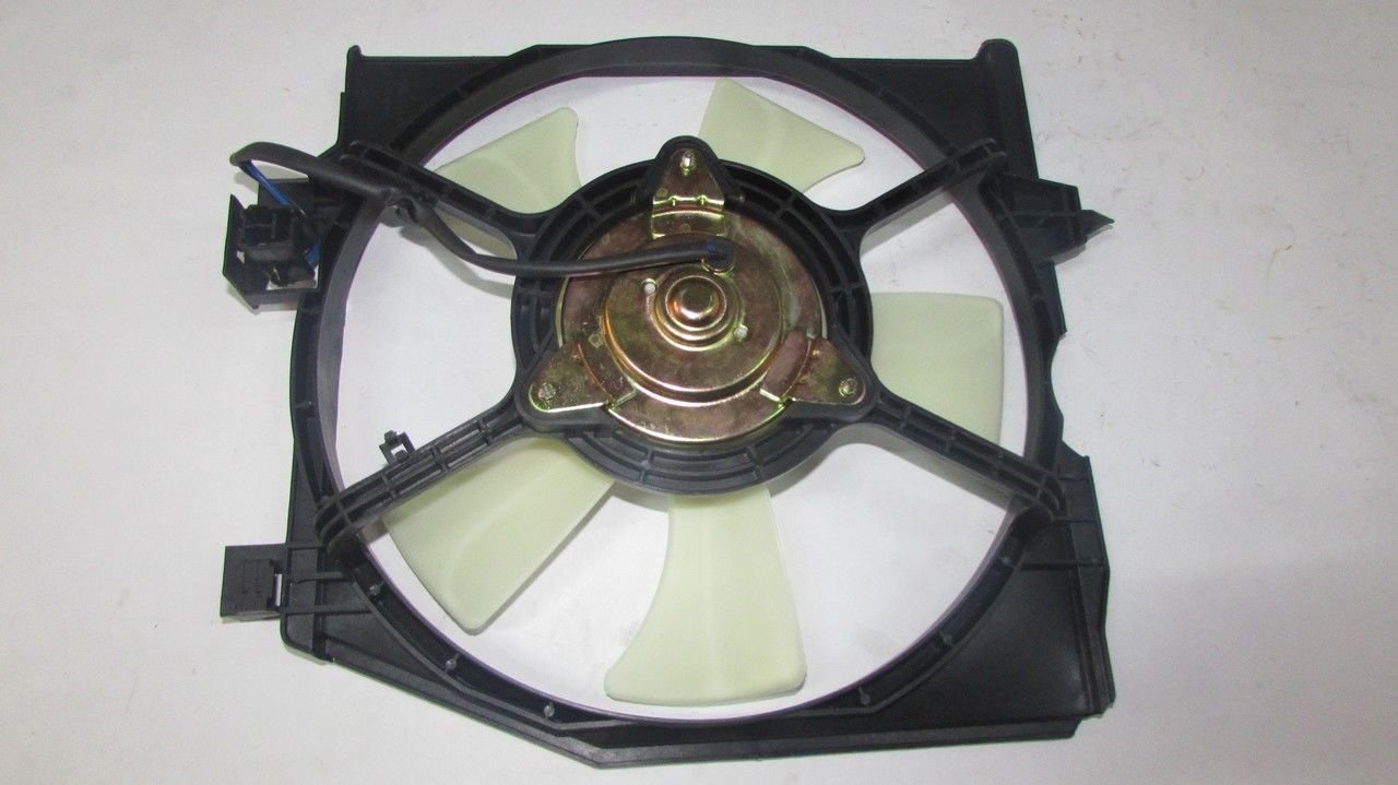 323 1995-1998 KLİMA FANI