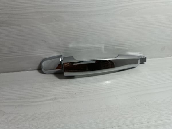 Mıtsubıshı l200 07- kapı kolu nıkelajlı arka r-l