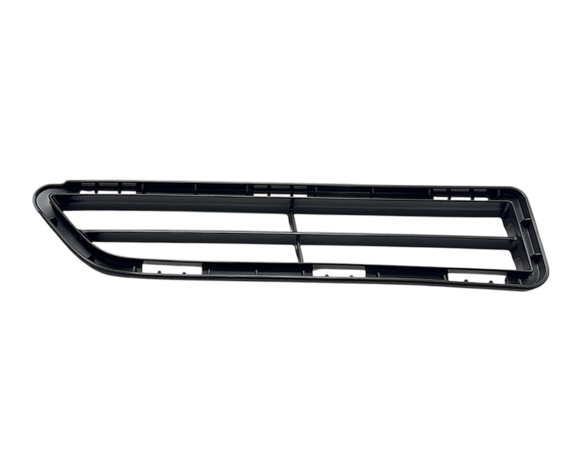 IZGARA TAMPON HILUX REVO 21-23 LH