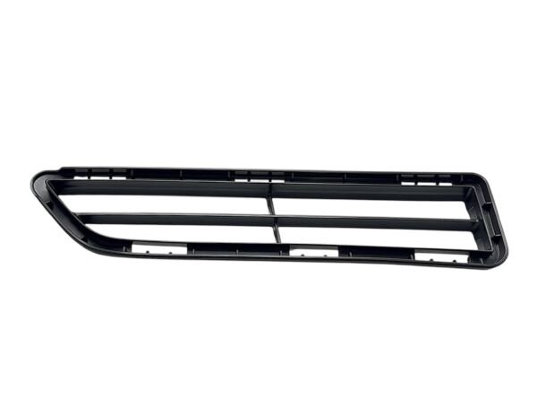 IZGARA TAMPON HILUX REVO 21-23 LH