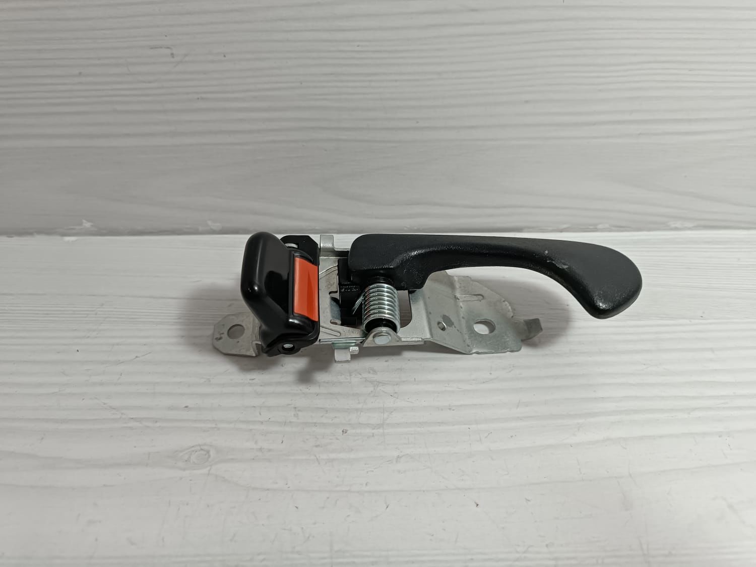 Mıtsubıshı l200 99-01 kapı kolu iç sag