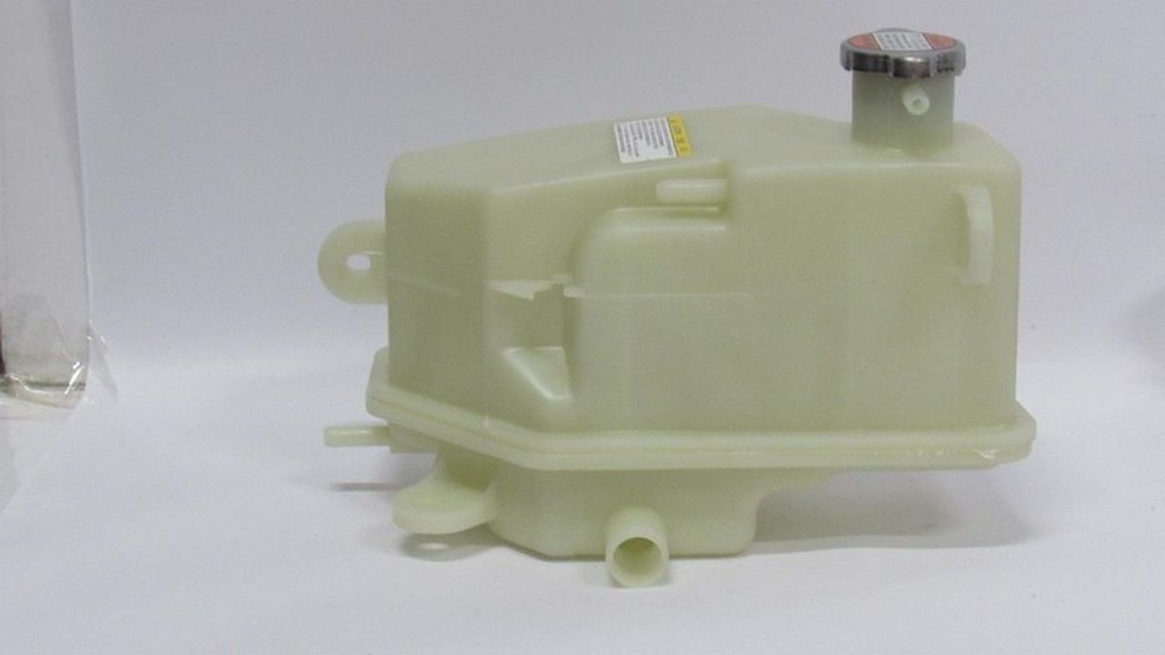 SANTA FE DİZEL 00-05 YEDEK SU DEPOSU