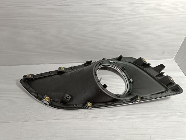 Hyundaı ıx35 sıs kapagı sag sıslı kenarları krom