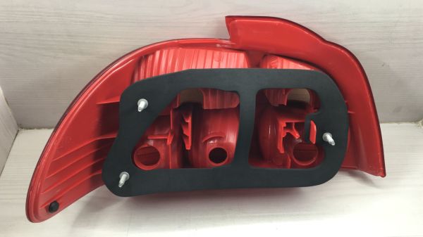 Stop Avensis Sağ 01-02