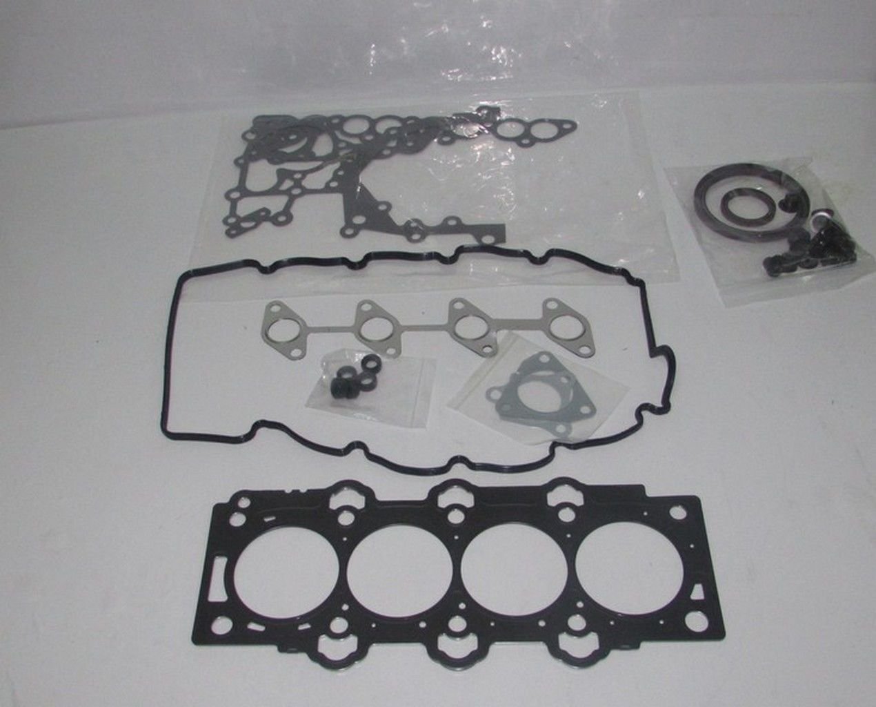 ACCENT BLUE 1,6 2011-2014 / CEED 2010-2012 / İ30 2010-2012 / IX-20 2011-2014 DİZEL TAKIM CONTA