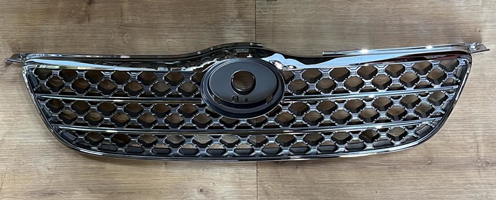 Panjur Corolla 02-04 Krom Delikli