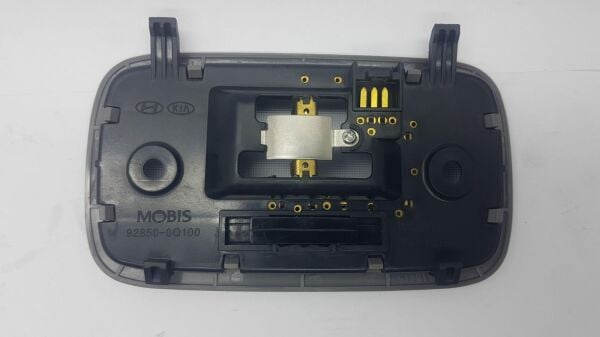 Tavan Lambasi Era gri