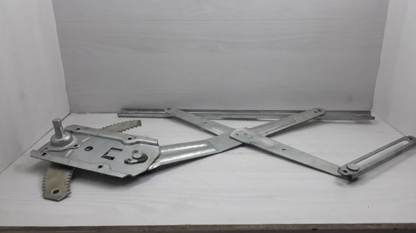 Cam Kriko L200 Sağ Manuel 86-97