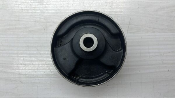 Motor Takozu Almera 00/Primera Ön iç Burcu