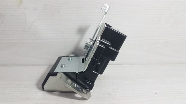 bagaj Kilidi i20 12-