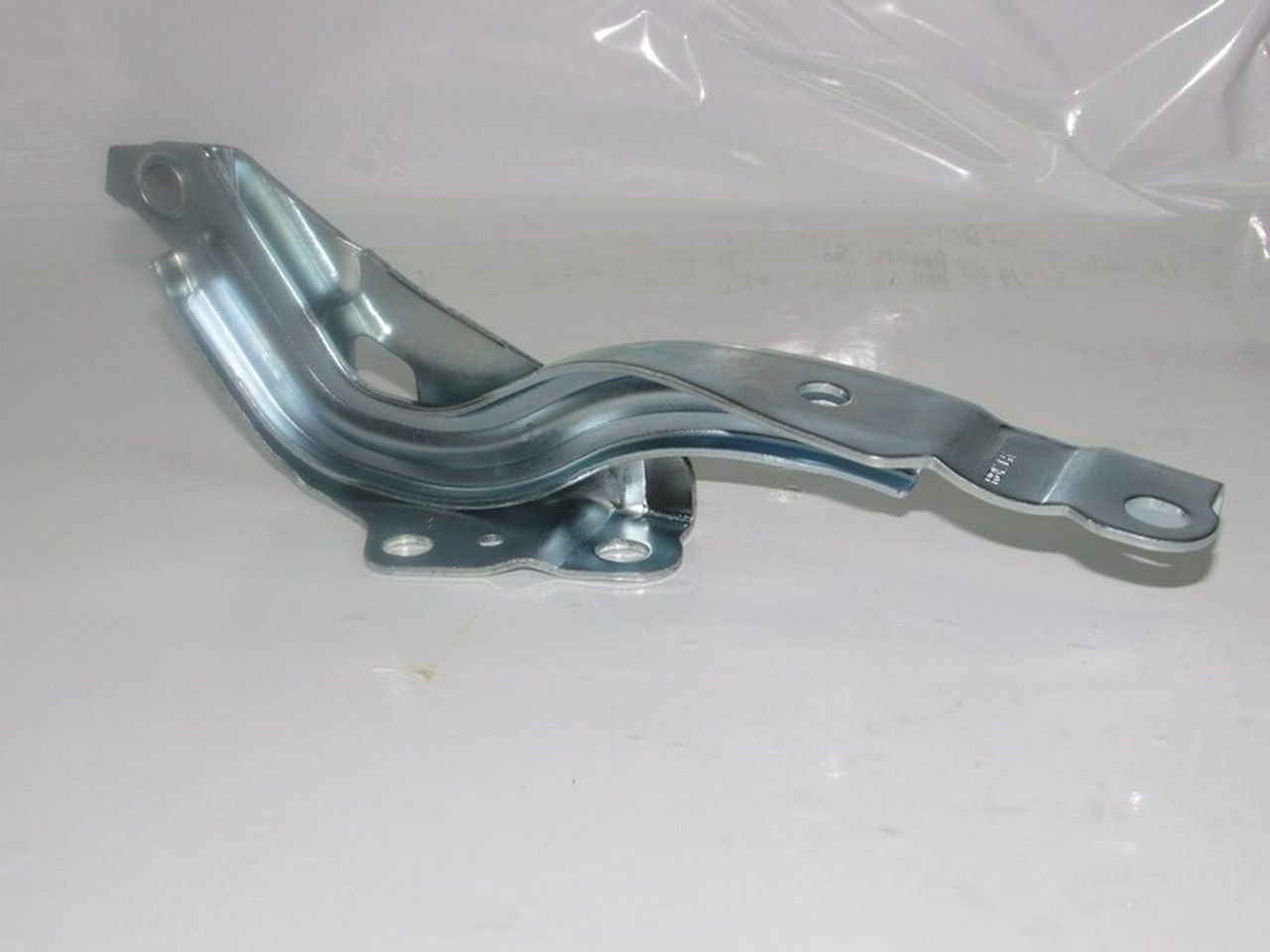 BLUE 2011- MOTOR KAPUT MENTEŞESİ SOL