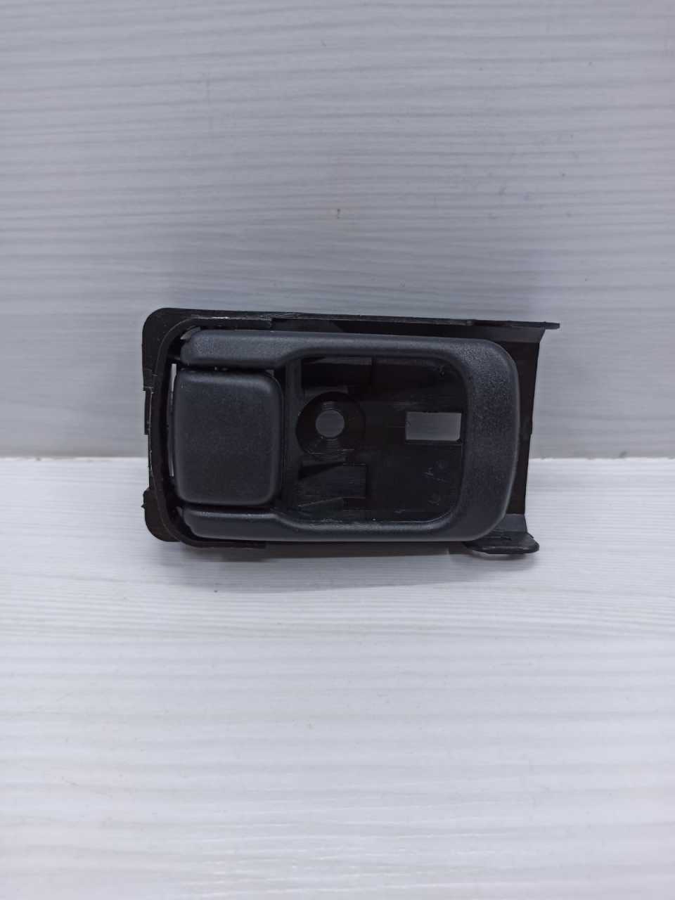 Kapı Kolu micra  Iç Sag 1990-1994 Siyah